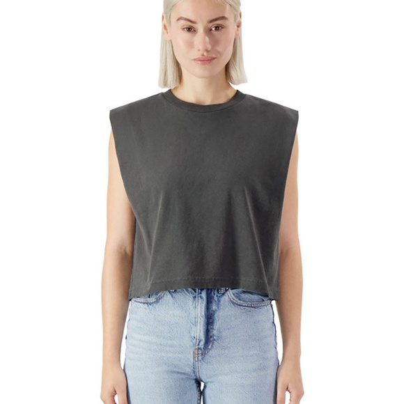 Sporty Cropped Muscle Tank - Picture 1 of 5